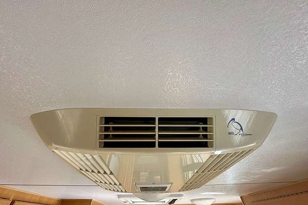 2013 Crusader Starlite