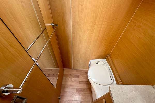 2013 Crusader Starlite