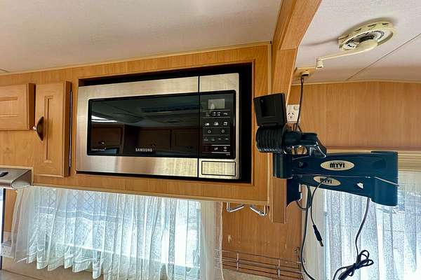 2013 Crusader Starlite