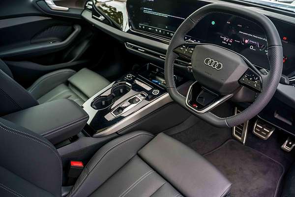 2025 Audi A5 e-hybrid S-Line B10