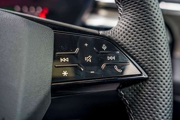 2025 Audi A5 e-hybrid S-Line B10