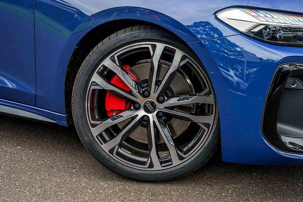 2025 Audi A5 e-hybrid S-Line B10