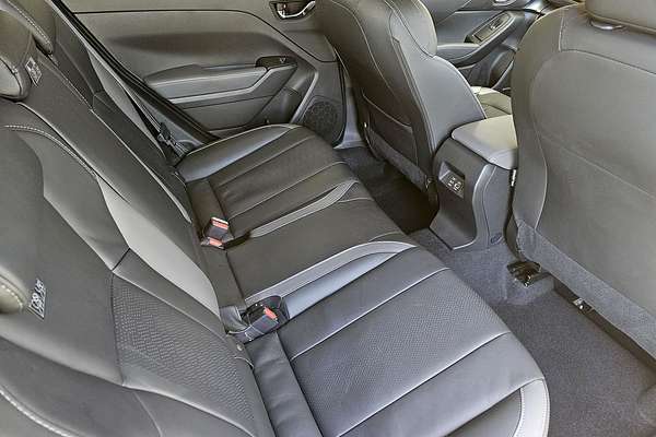 2025 Subaru Impreza 2.0S S-Edition G6