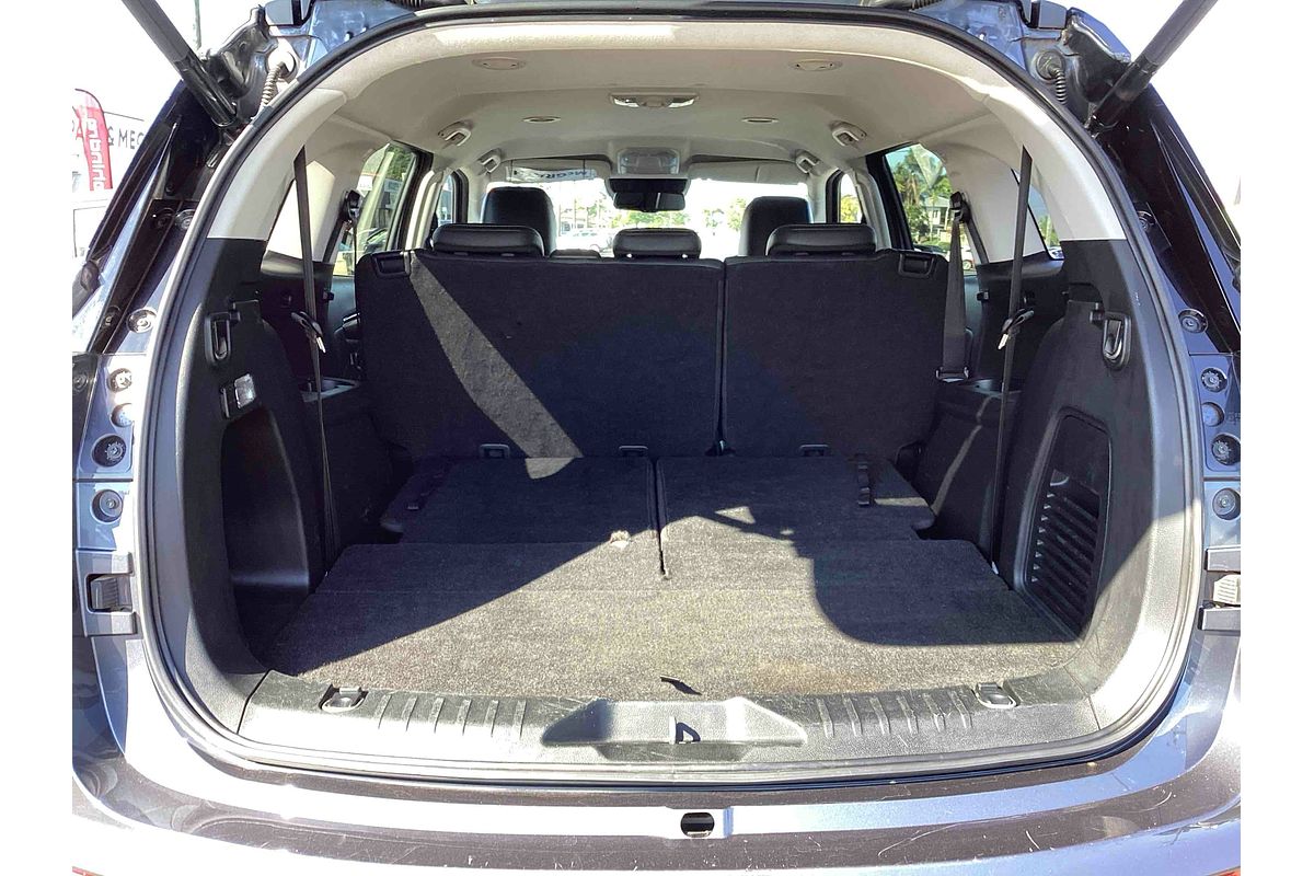 2022 Isuzu MU-X LS-T