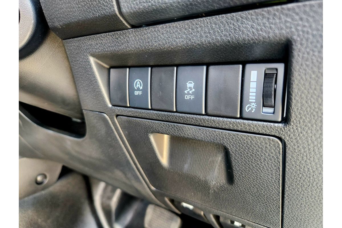 2025 Isuzu D-MAX X-RIDER