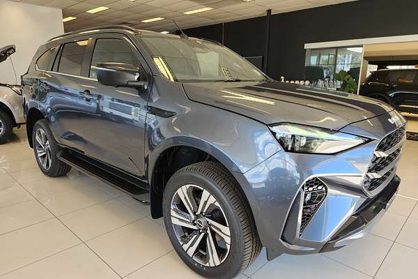 2025 Isuzu MU-X LS-T