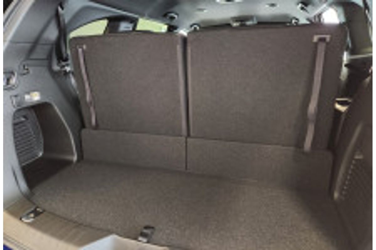 2025 Isuzu MU-X LS-T