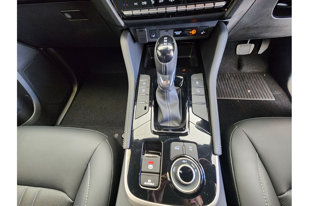 2025 Isuzu MU-X LS-T