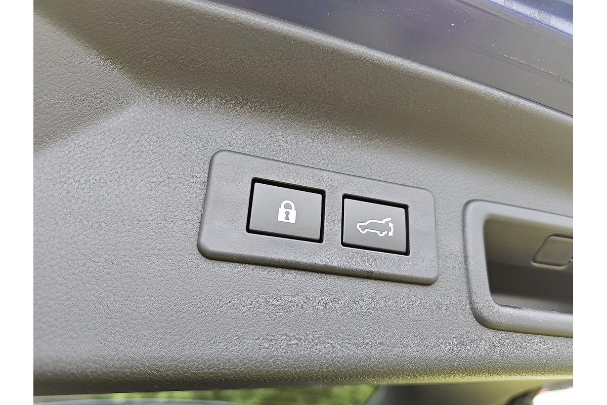 2025 Subaru Forester Hybrid Sport S6