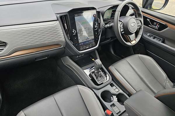 2025 Subaru Forester Hybrid Sport S6