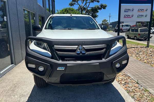 2019 Mitsubishi Triton GLX ADAS MR 4X4