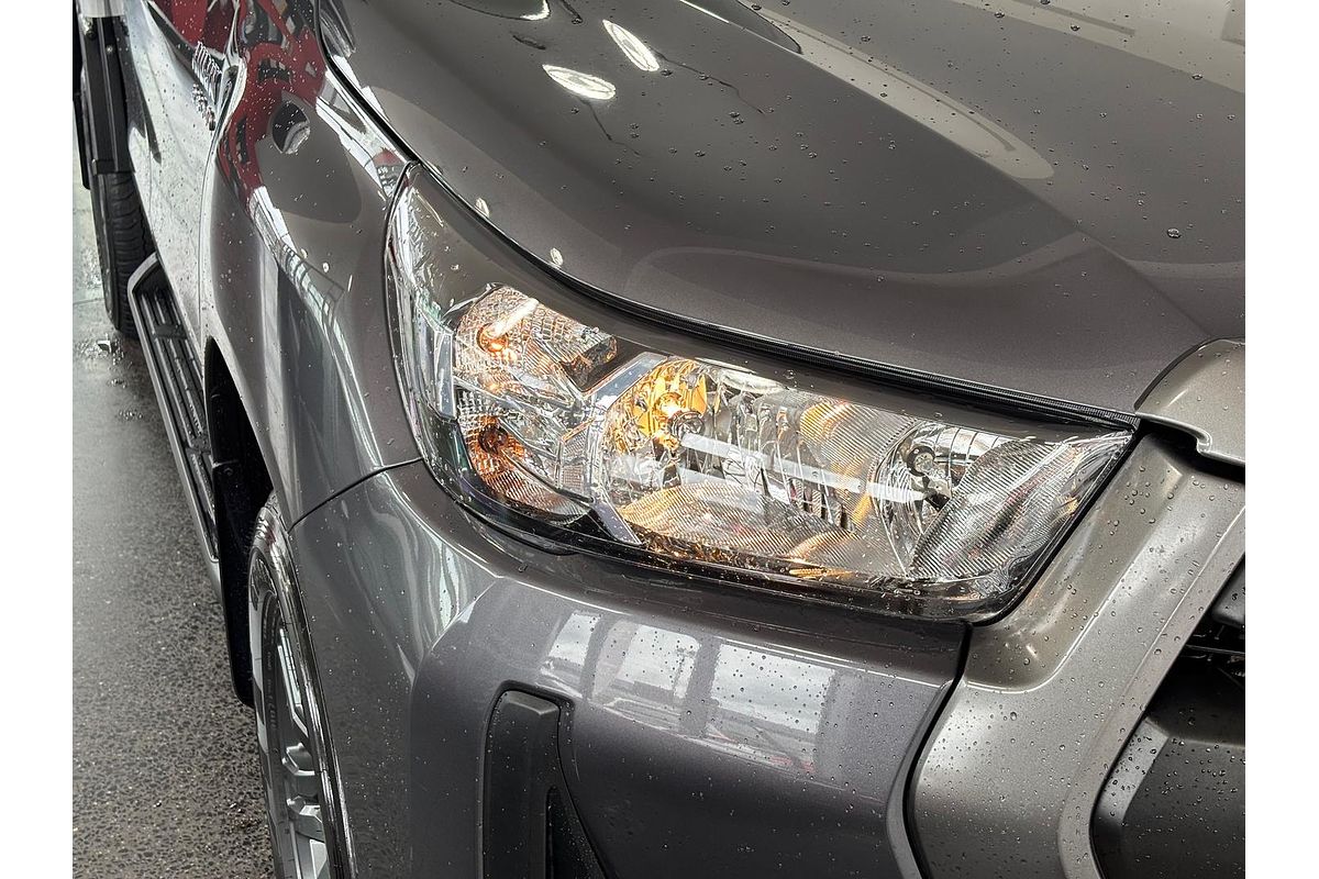 2023 Toyota Hilux SR GUN126R 4X4