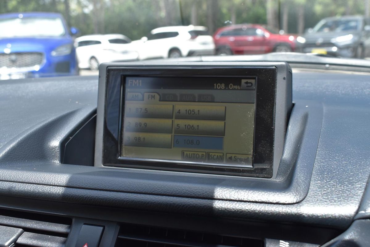 2012 Lexus CT CT200h Luxury ZWA10R