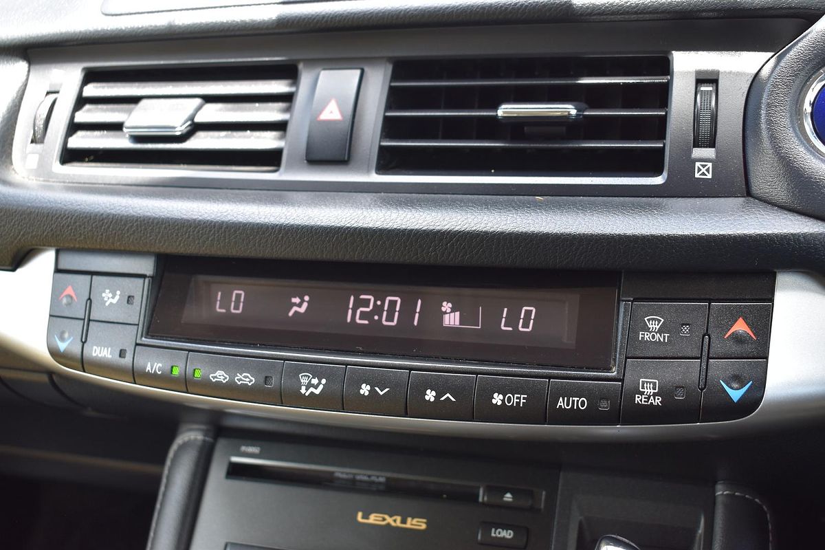 2012 Lexus CT CT200h Luxury ZWA10R
