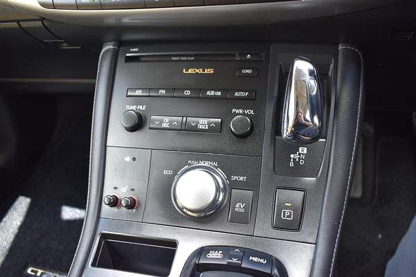 2012 Lexus CT CT200h Luxury ZWA10R