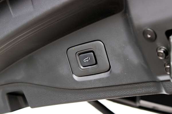 2023 Isuzu MU-X LS-U