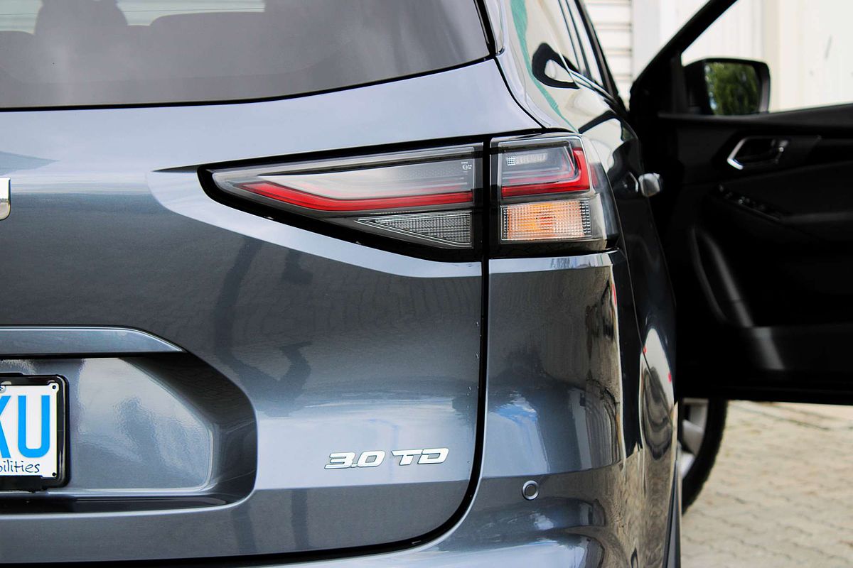 2023 Isuzu MU-X LS-U