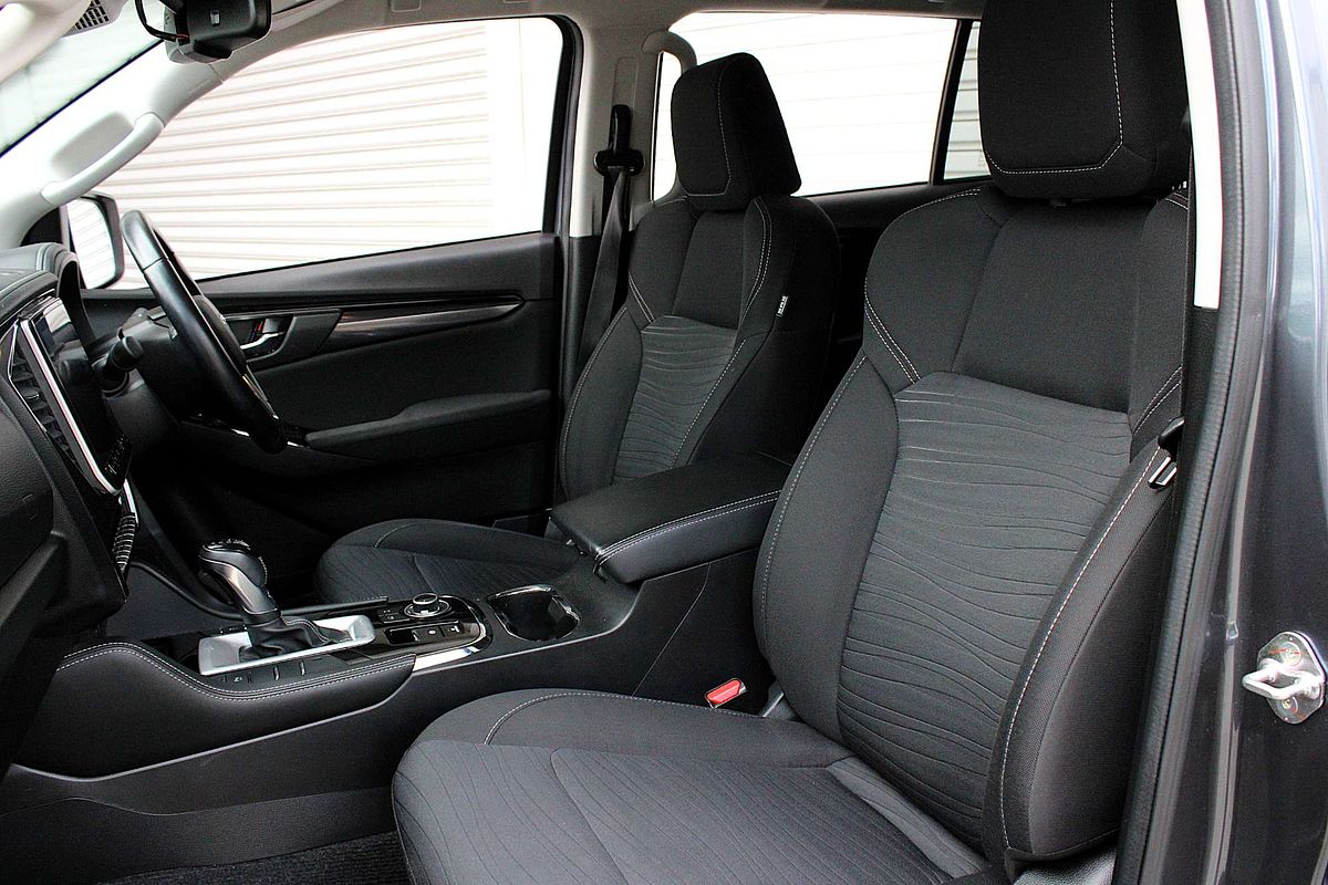 2023 Isuzu MU-X LS-U