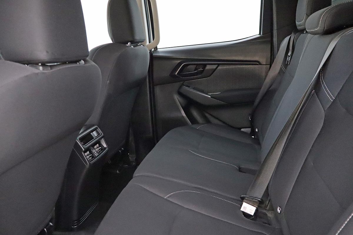 2022 Isuzu D-MAX SX High Ride Rear Wheel Drive