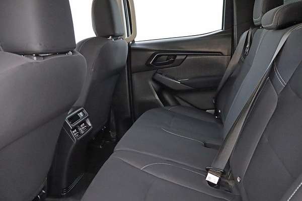 2022 Isuzu D-MAX SX High Ride Rear Wheel Drive