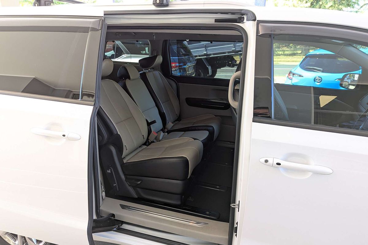 2019 Kia Carnival Platinum YP