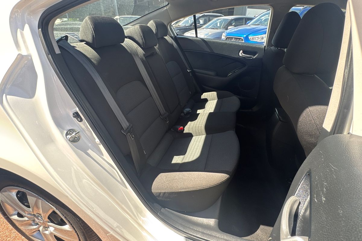 2018 Kia Cerato S YD