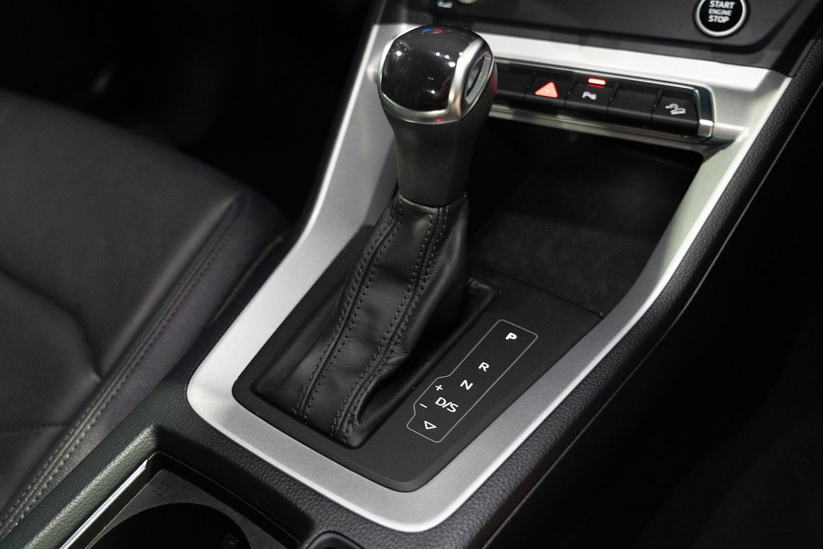 2022 Audi Q3 35 TFSI F3