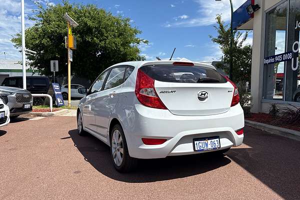 2019 Hyundai Accent Sport RB6