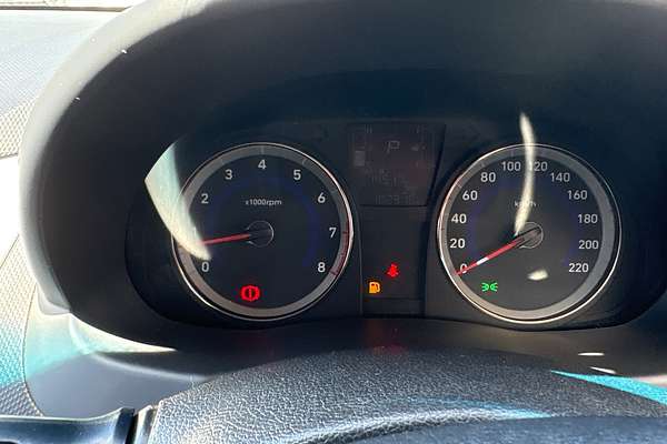 2019 Hyundai Accent Sport RB6