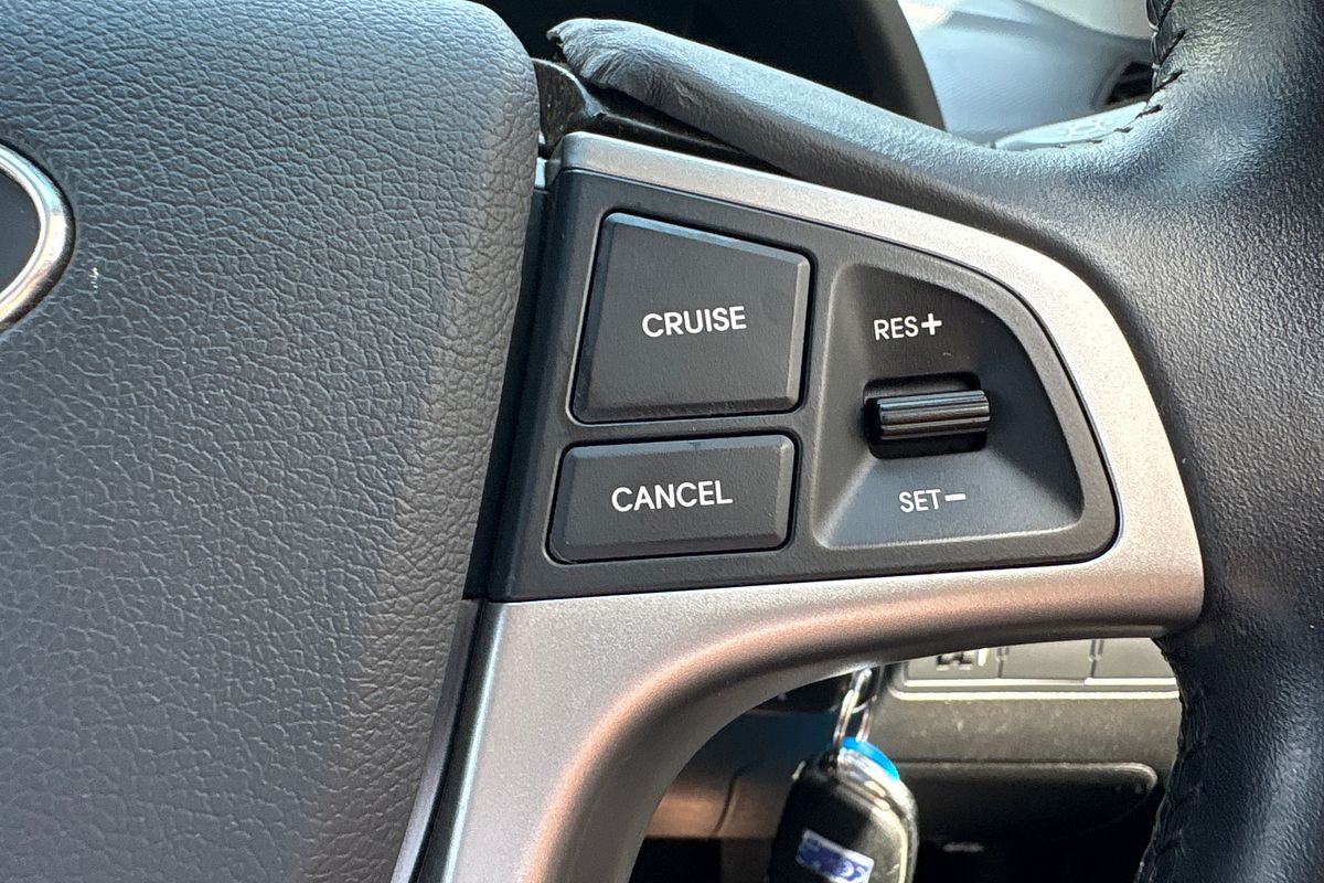 2019 Hyundai Accent Sport RB6