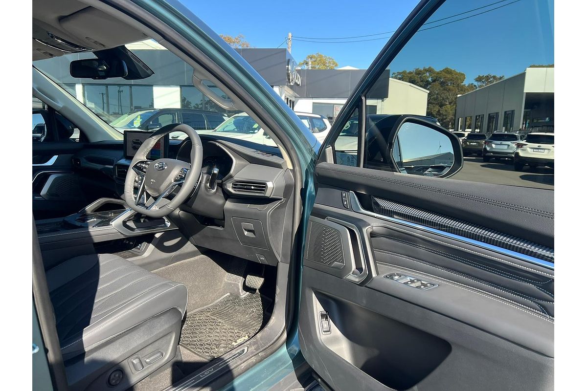 2025 LDV D90 Executive SV9A