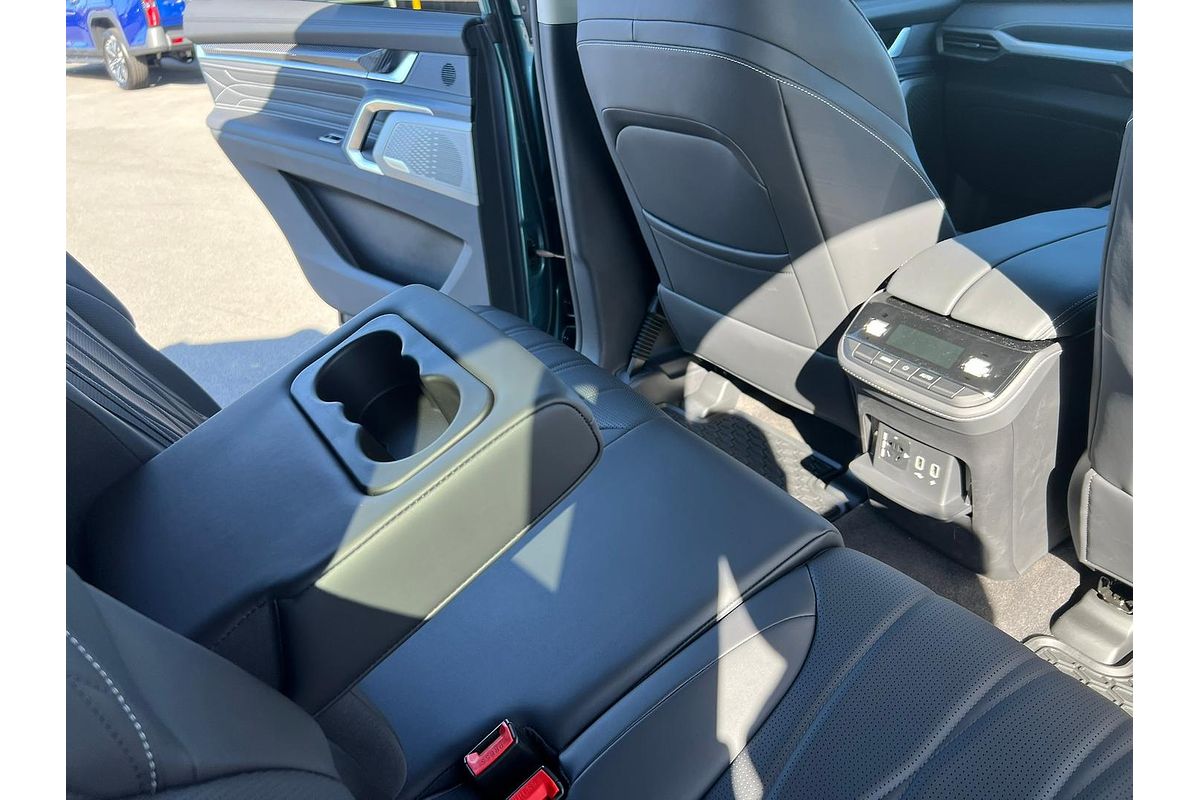 2025 LDV D90 Executive SV9A