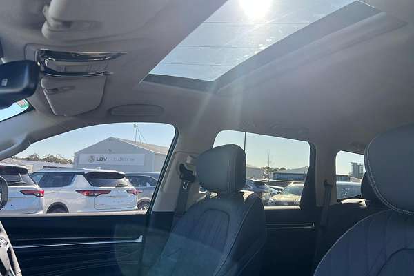 2025 LDV D90 Executive SV9A