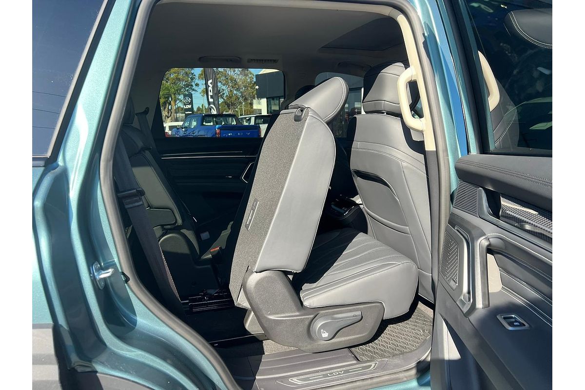 2025 LDV D90 Executive SV9A