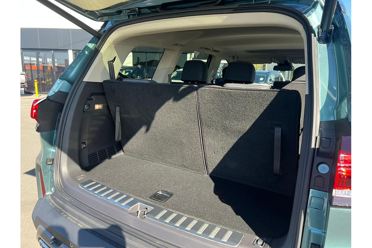 2025 LDV D90 Executive SV9A