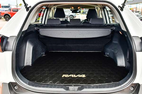 2021 Toyota RAV4 GXL AXAH52R