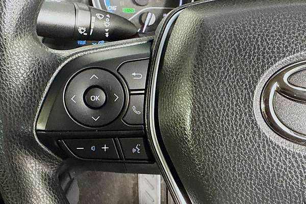 2020 Toyota Camry Ascent AXVH71R