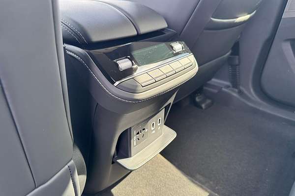 2025 LDV D90 Executive SV9A