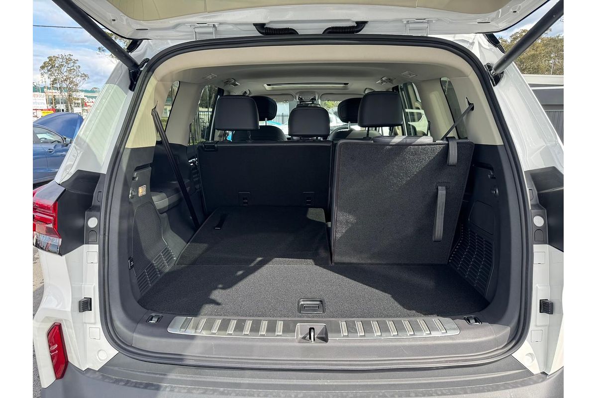 2025 LDV D90 Executive SV9A