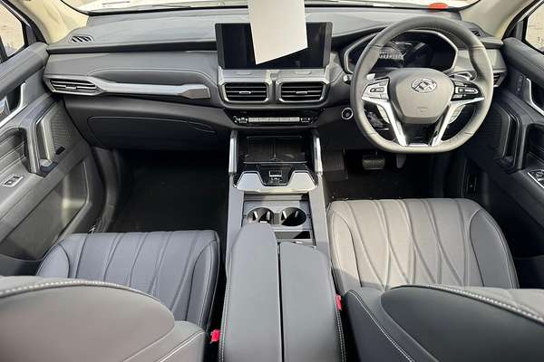 2025 LDV D90 Executive SV9A