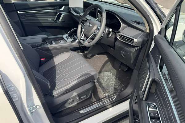 2025 LDV D90 Executive SV9A