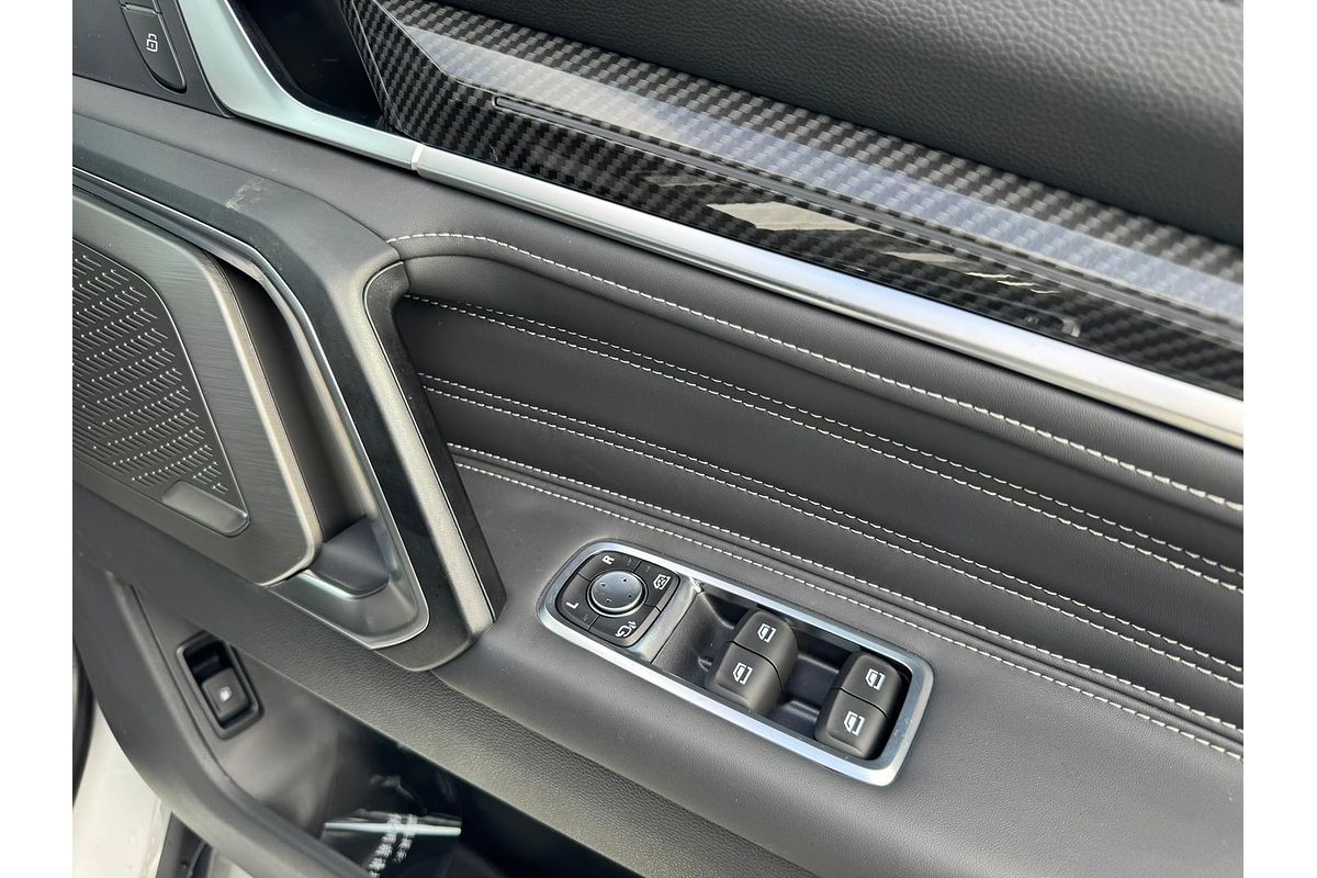 2025 LDV D90 Executive SV9A