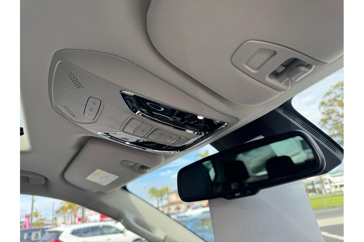 2025 LDV D90 Executive SV9A