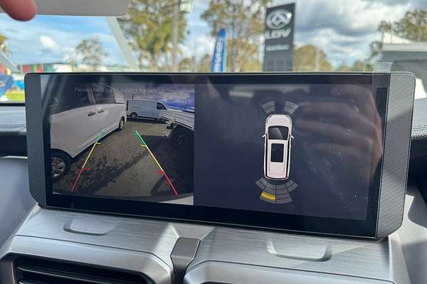 2025 LDV D90 Executive SV9A