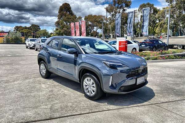 2025 Toyota Yaris Cross GXL MXPJ10R