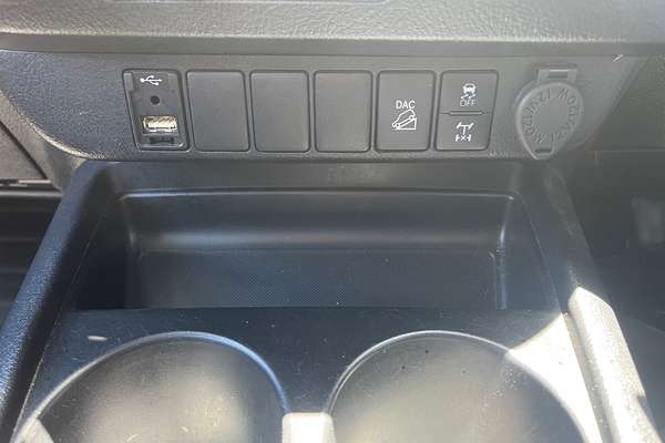 2022 Toyota Hilux SR GUN126R 4X4