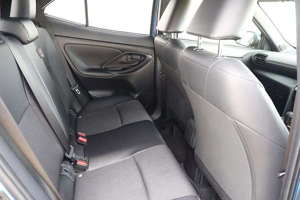 2025 Toyota Yaris Cross Urban MXPJ10R