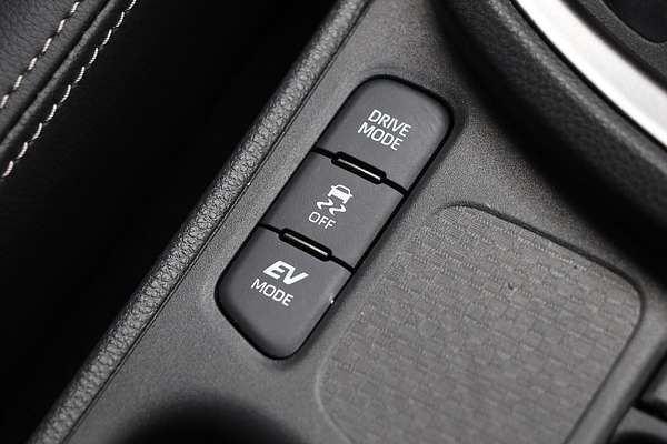 2025 Toyota Yaris Cross Urban MXPJ10R