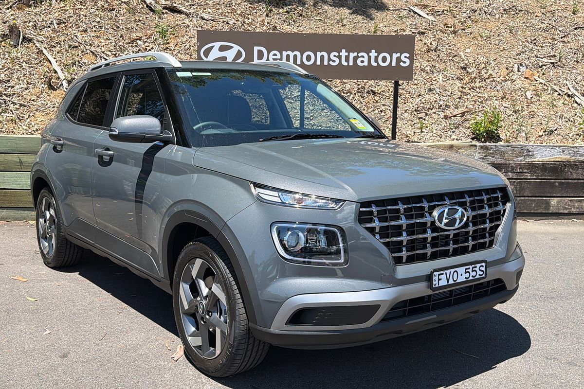 2025 Hyundai Venue Elite QX.V5