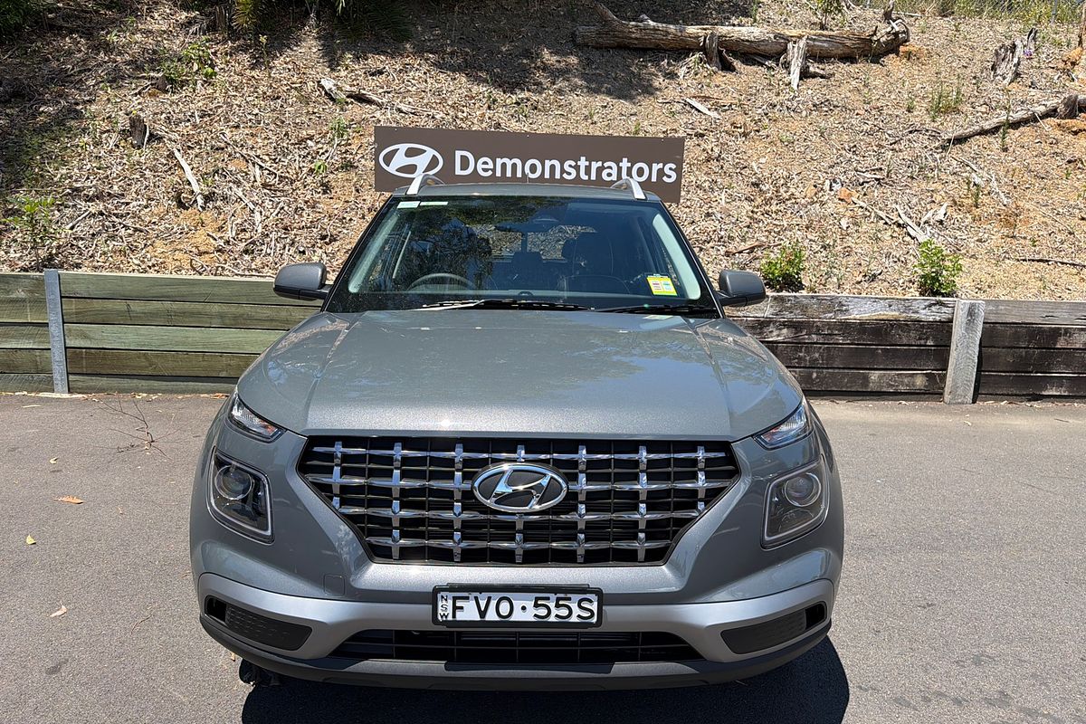 2025 Hyundai Venue Elite QX.V5